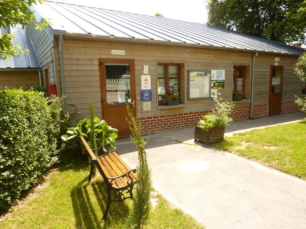 Camping Pommiers Des Trois Pays Licques 외부 사진